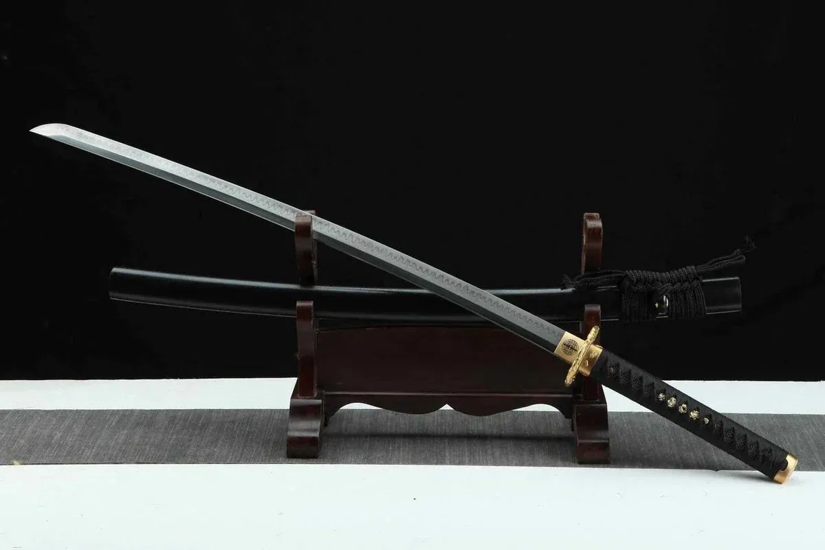 Katana Kuro 黒 - immagine 2