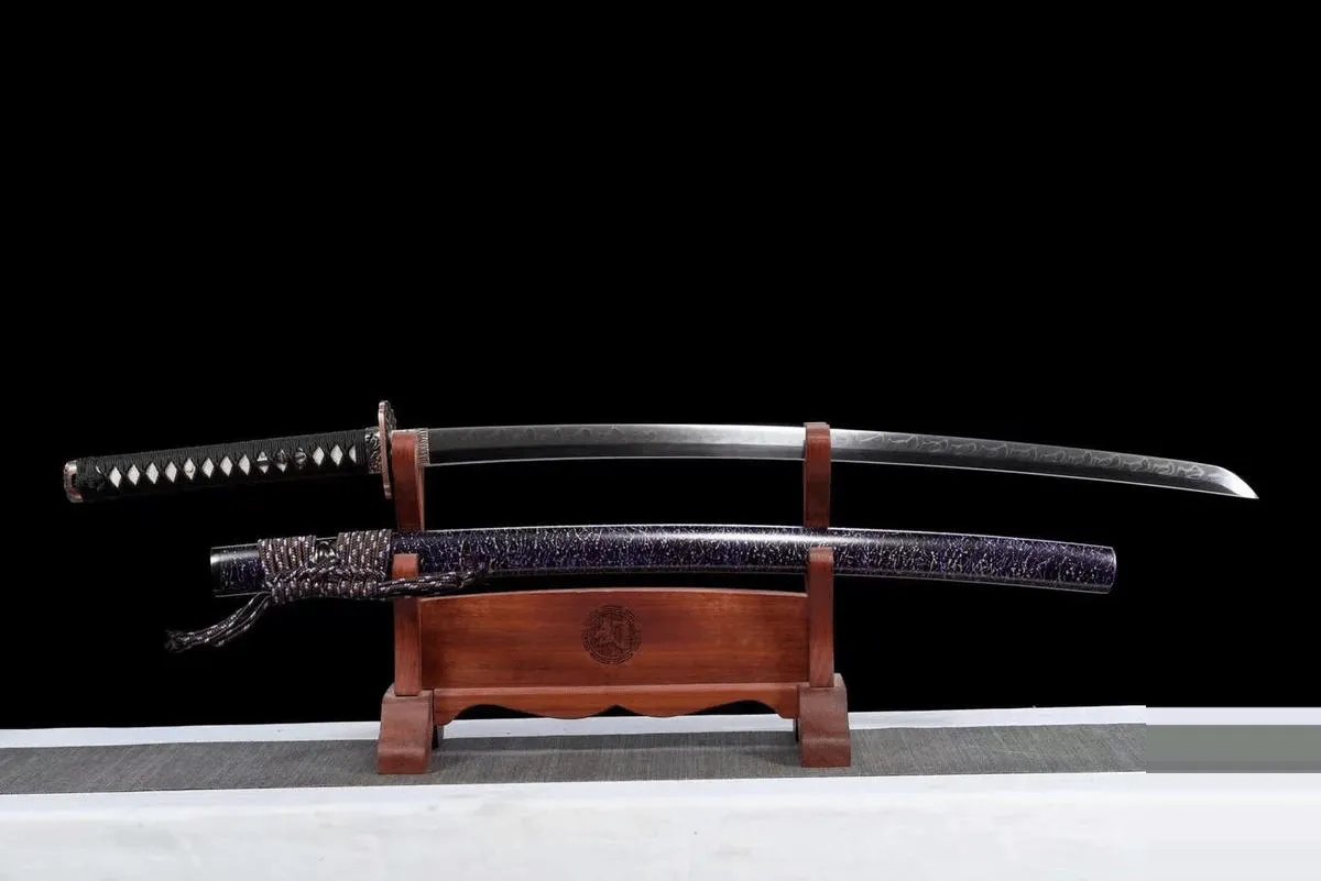 Katana Murasaki no Akuma 紫の悪魔