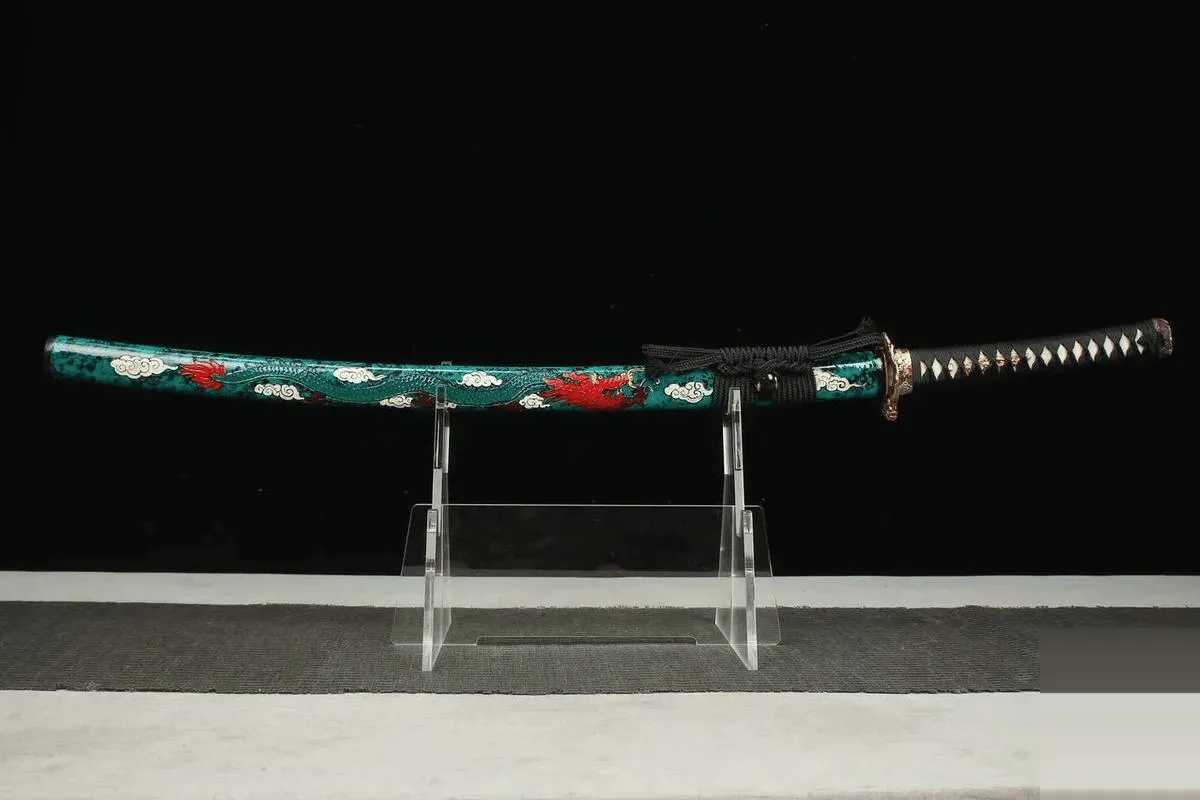 Katana Ryuza 竜座